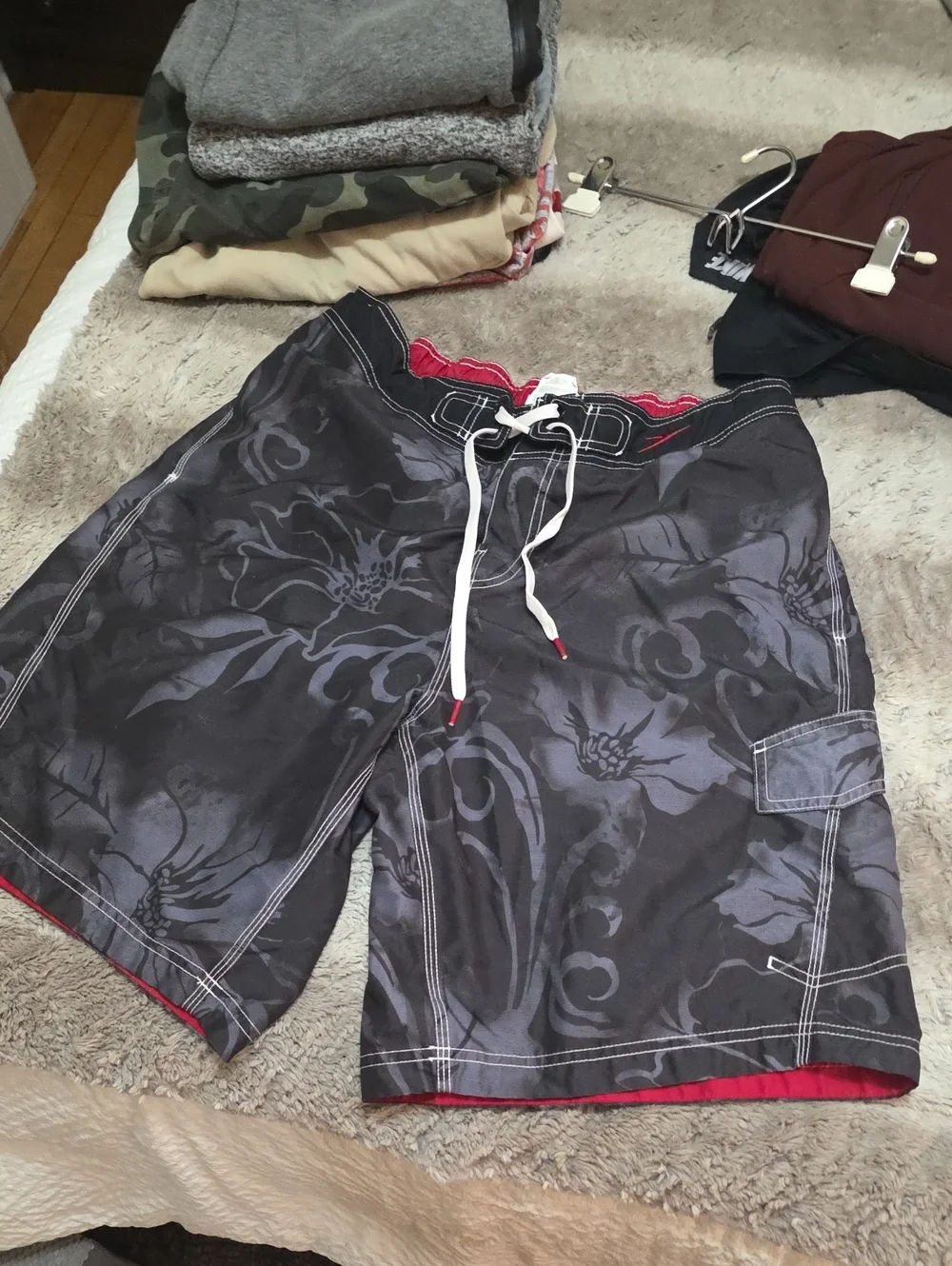 Speedo Men's Black Floral Swim Shorts